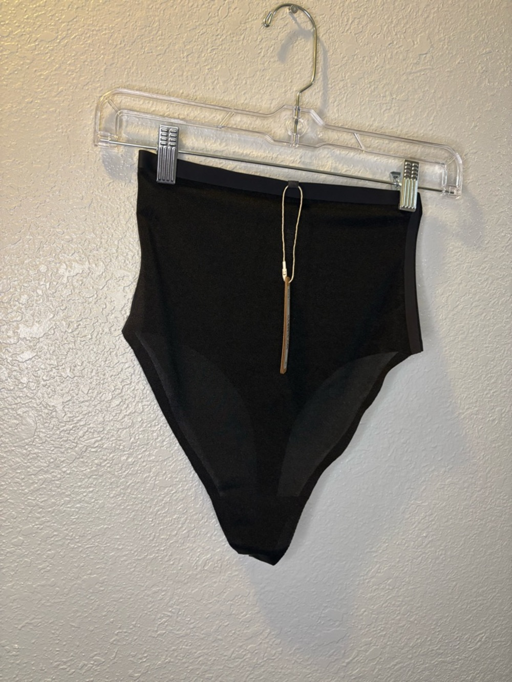 Skims Mesh Shape-wear Thong